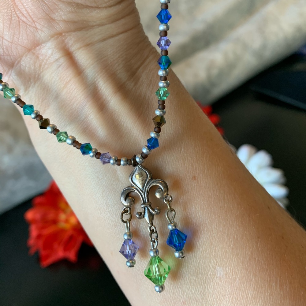 Beaded necklace